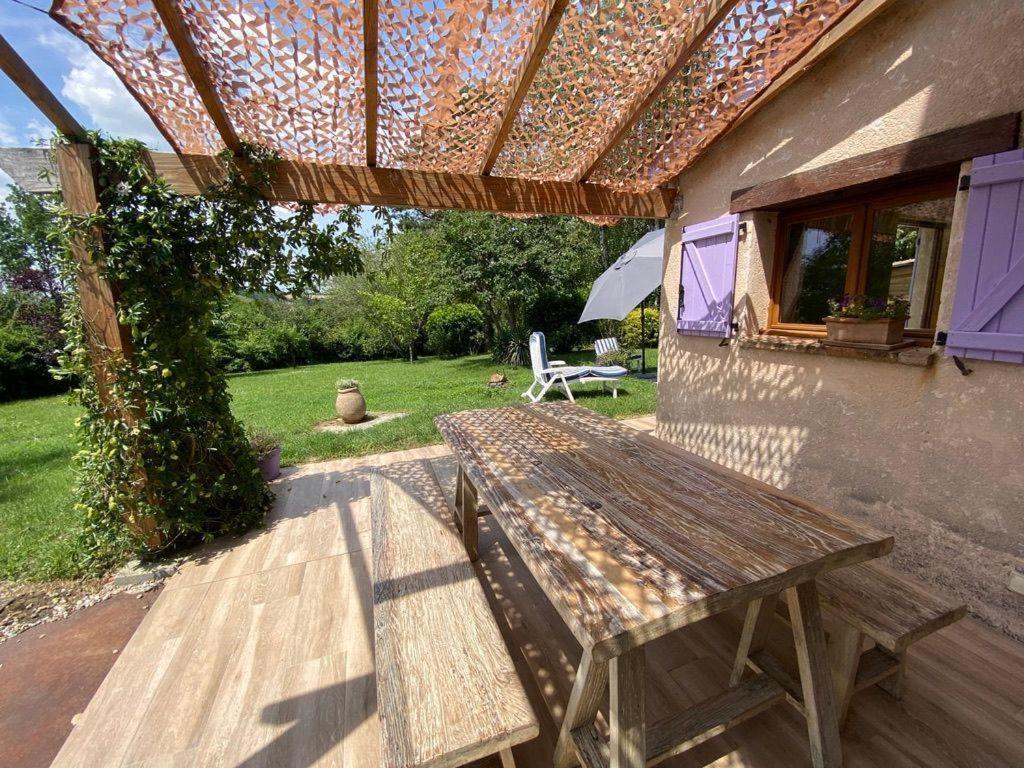 O Gite Clement Molieres  Exterior photo